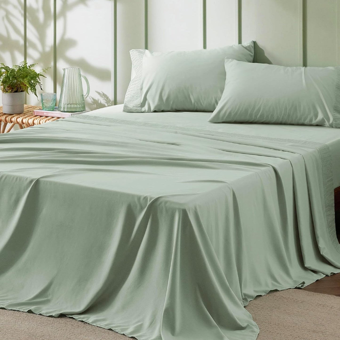 Queen Sheet Set - 4 count Soft Queen Size Sheets - Breathable & Cooling - Hotel Luxury