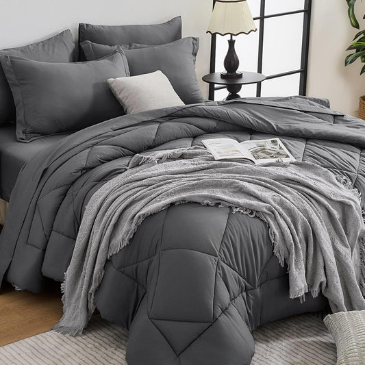 7 count Queen Comforter Set,  with  Comforter, Flat Sheet, Fitted Sheet, Pillowcases, Pillow Shams