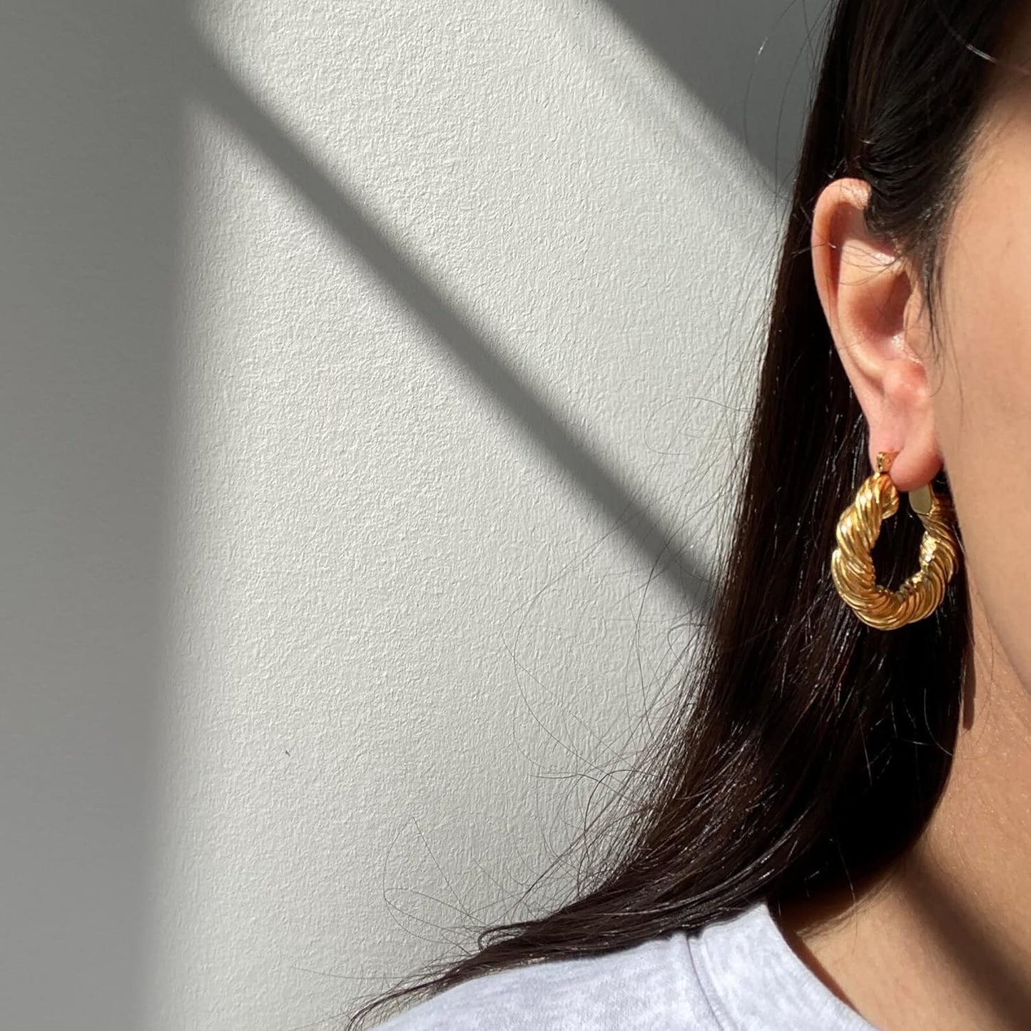 Chunky Gold Hoop Earrings for Women, 14k Gold Plated Thick Triple Hoop Earrings Hypoallergenic Trendy Chunky Gold Hoops