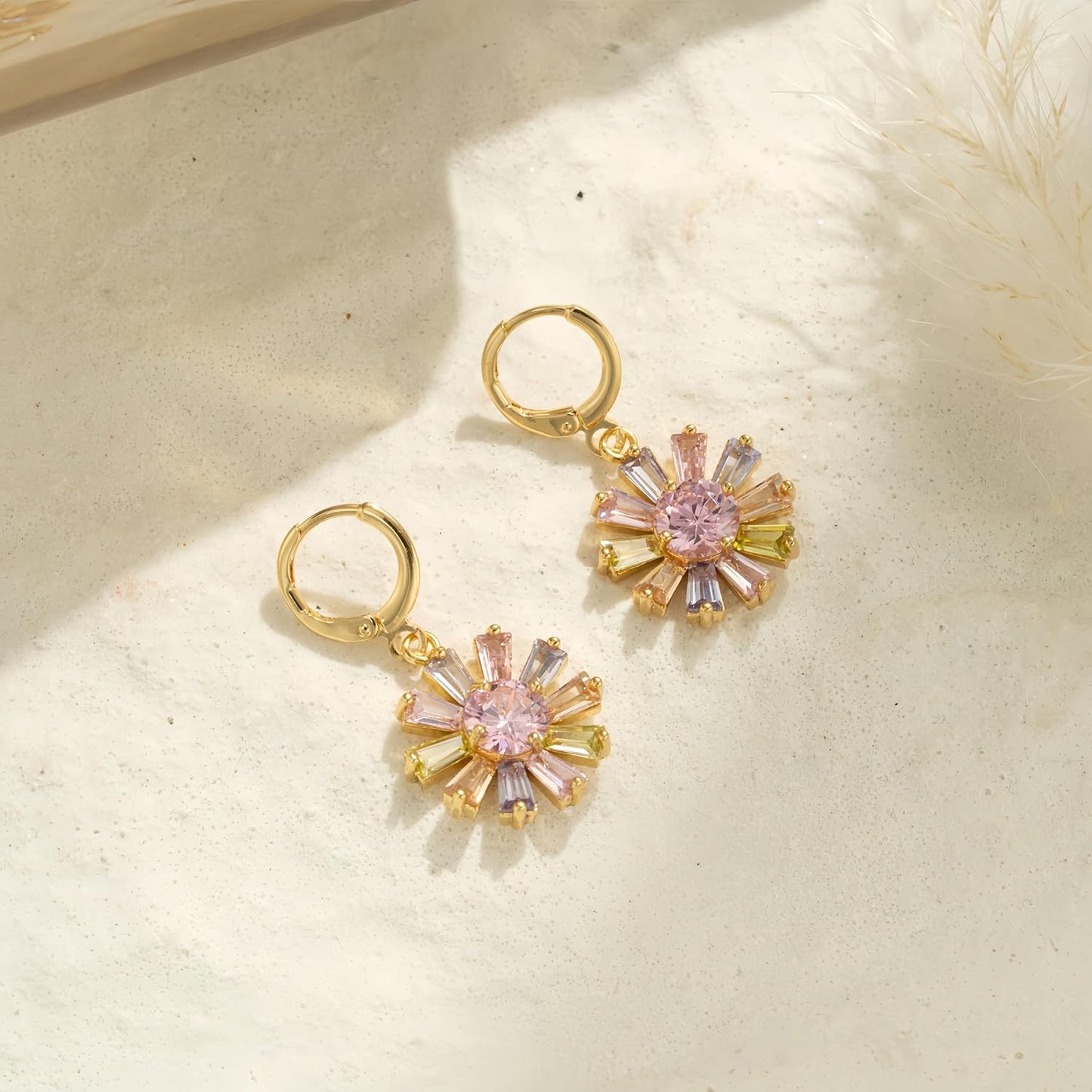 Vuskdtei18K Gold Plated Flower Dangle Earrings for Women, Hypoallergenic Cubic Zirconia Earrings, Elegant Chandelier Drop Earrings