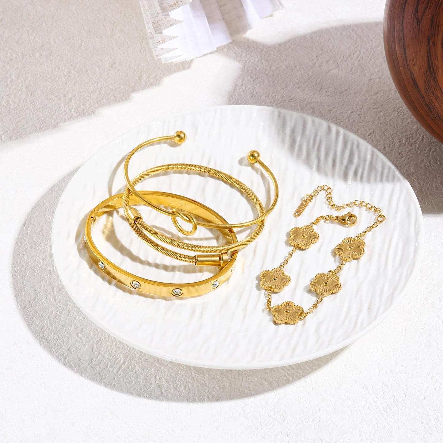 Womens 4Pcs Stackable Floral Gold Bracelets Stainless Steel Bangle Bracelets Non Tarnish Silver Set