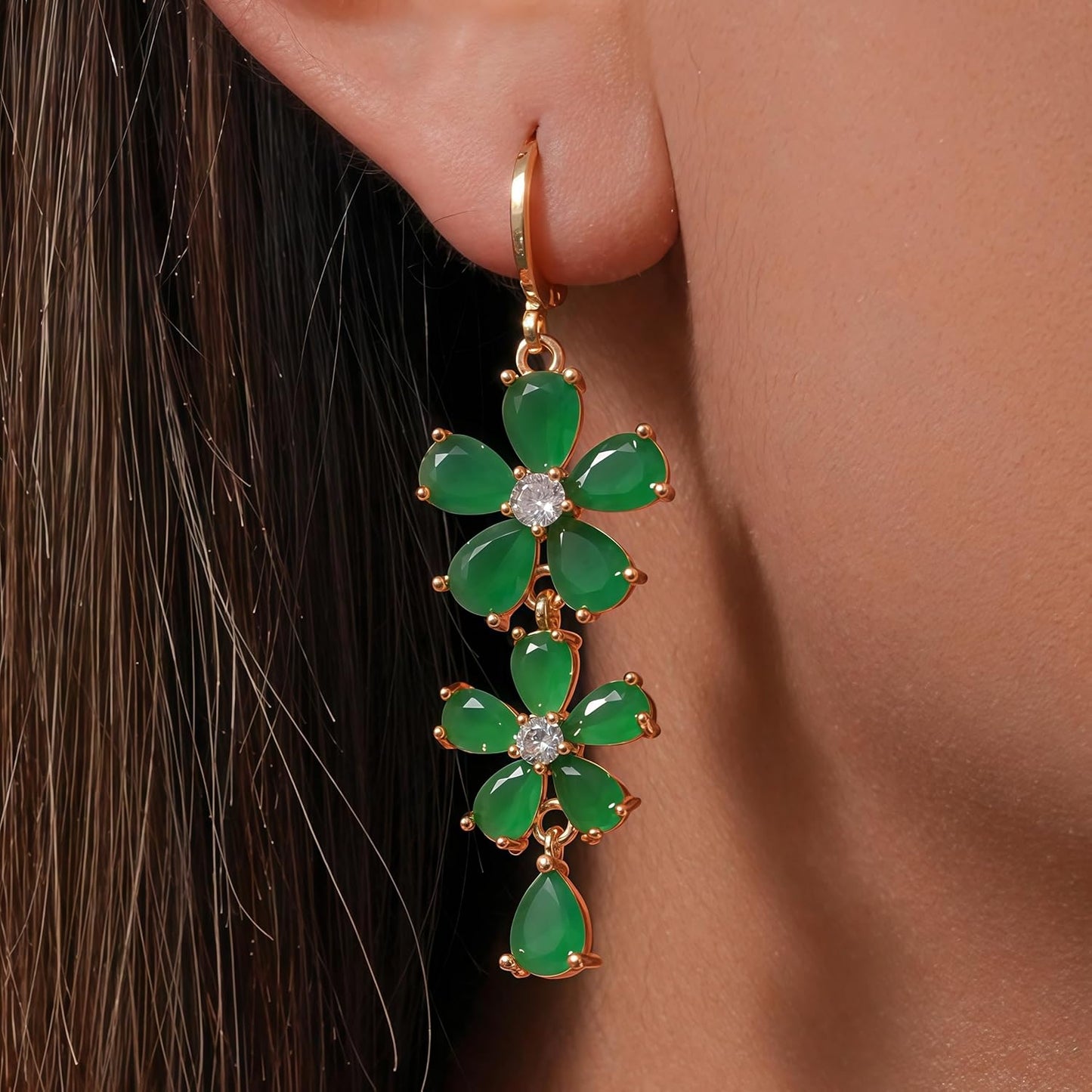 Vuskdtei18K Gold Plated Flower Dangle Earrings for Women, Hypoallergenic Cubic Zirconia Earrings, Elegant Chandelier Drop Earrings