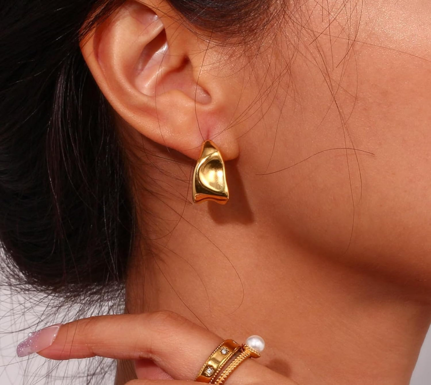 Gold Chunky Hoop Earrings Set for Women, 14K Gold Plated Twisted Huggie Hoop Earring Thick Open Lightweight Chunky Hoop