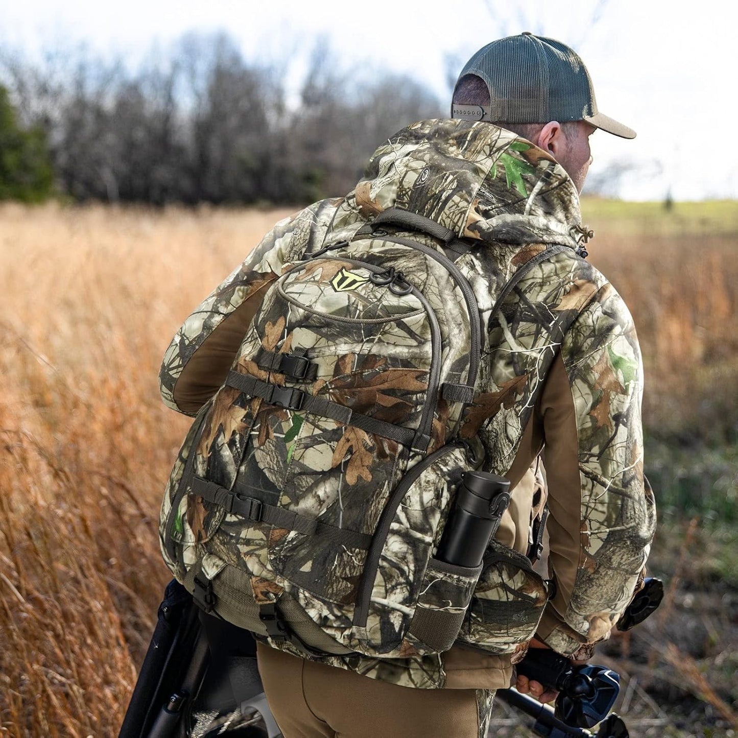 Hunting Backpack, Waterproof Camo Hunting Pack with Rain Cover, Long-Lasting Large Capacity